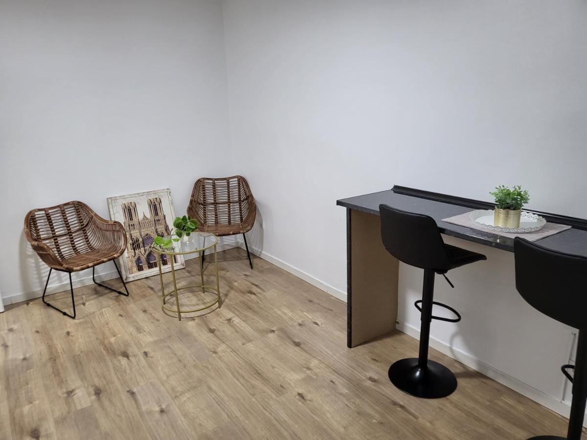M-A Estudio Fuencarral Apartment Madrid Luaran gambar